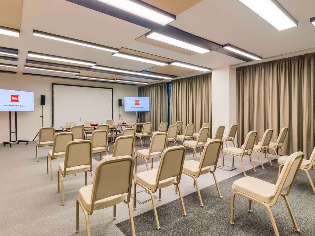 Ibis Center 3*