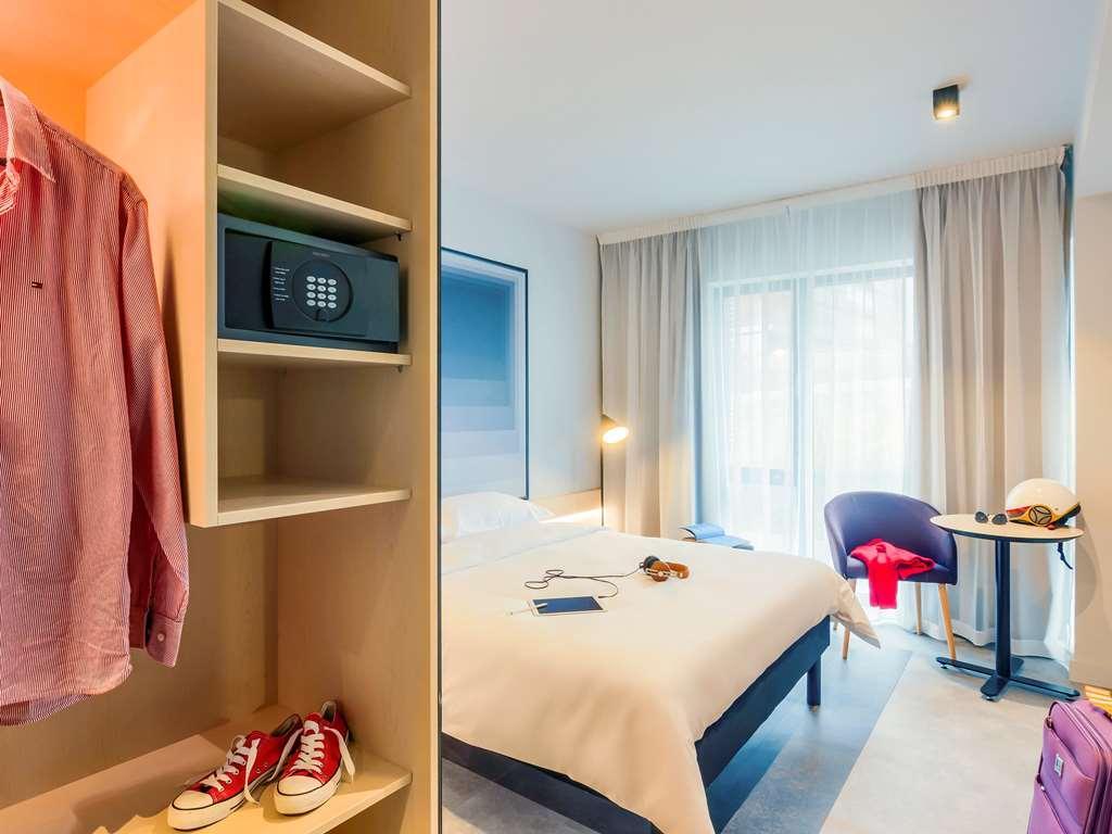 Ibis Center Hotel 3*